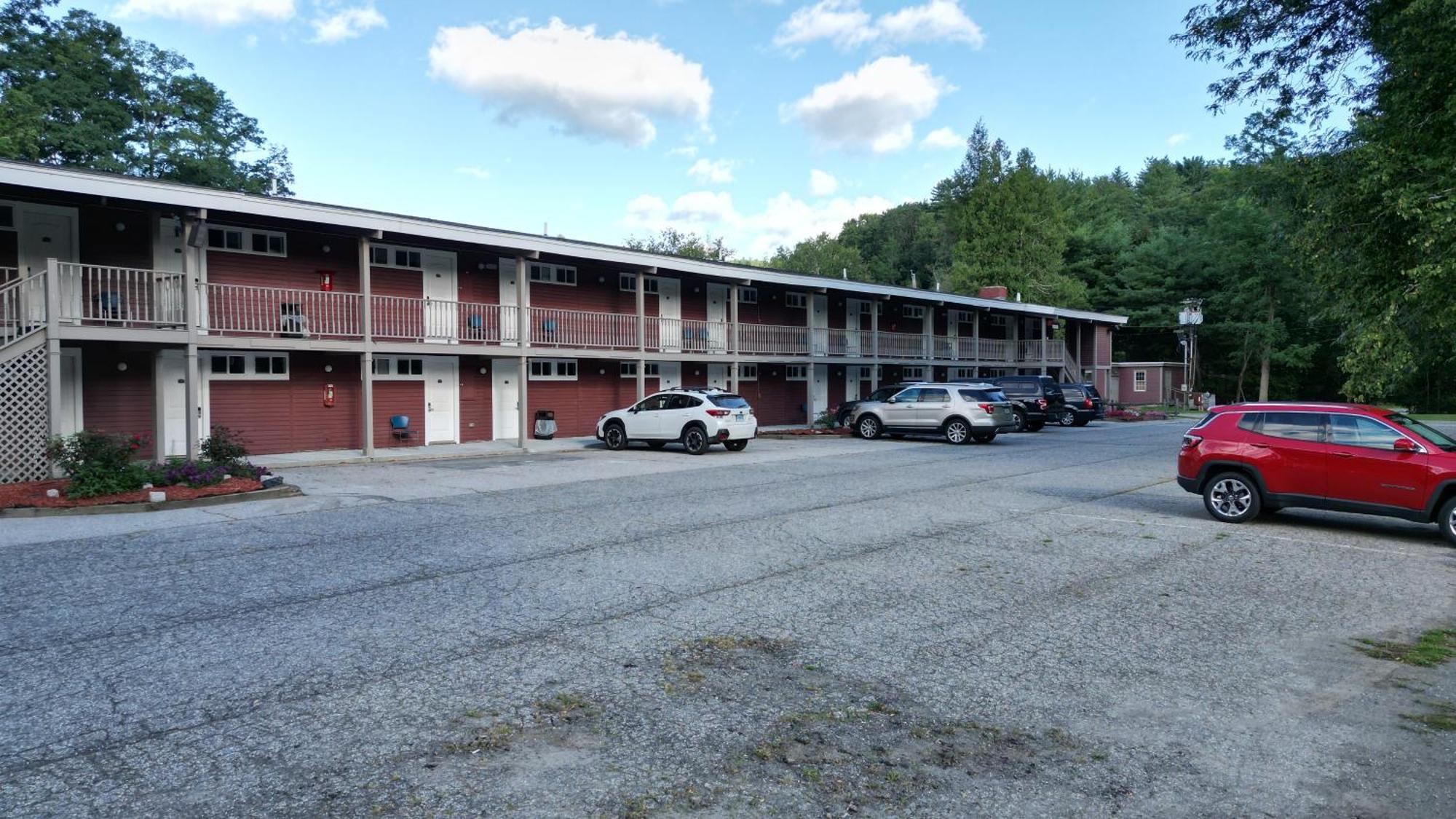 Hotel The